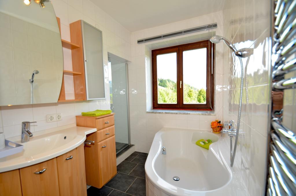 Foxes Mountain View By Z-K-H Rentals Rain  Exteriör bild