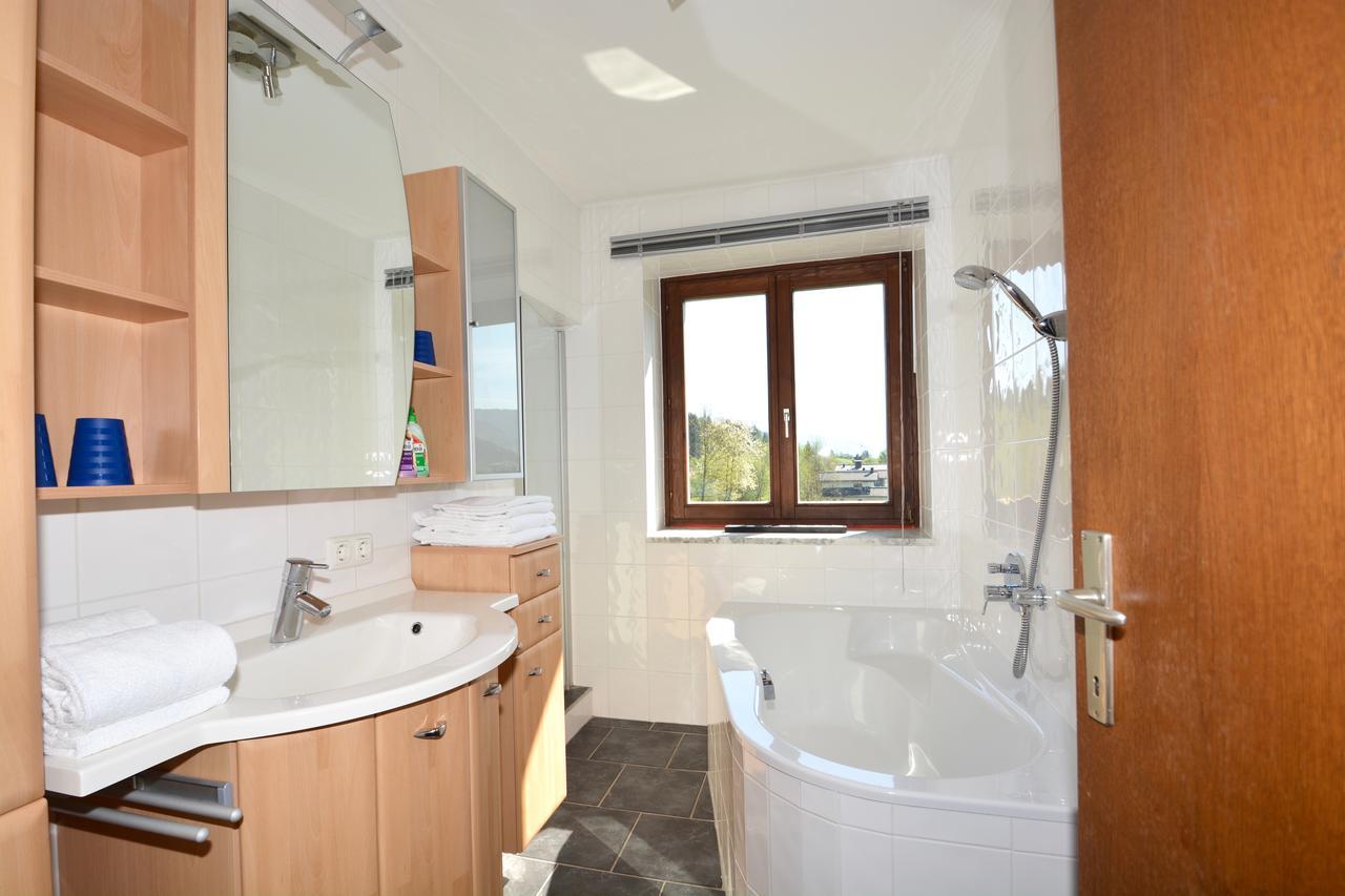 Foxes Mountain View By Z-K-H Rentals Rain  Exteriör bild
